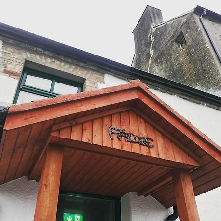 Galway Glamping Tuam Exterior photo