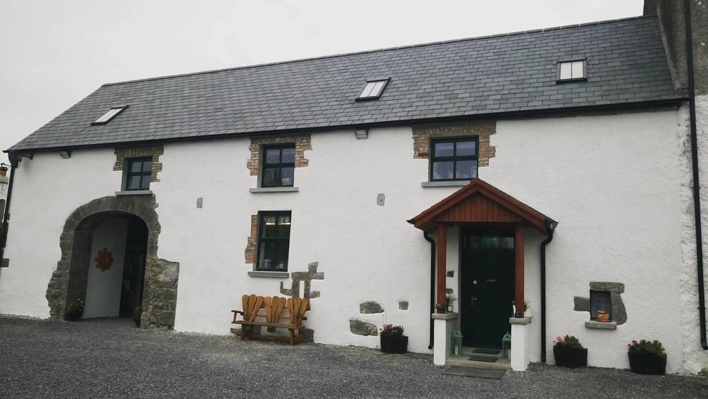 Galway Glamping Tuam Exterior photo