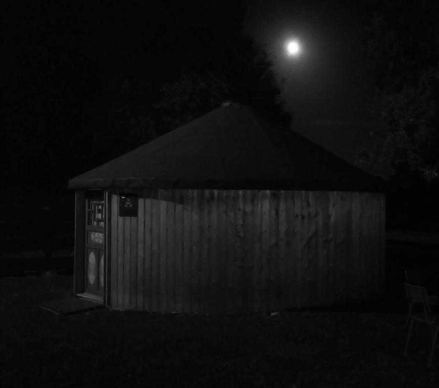 Galway Glamping Tuam Exterior photo