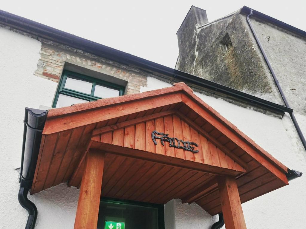Galway Glamping Tuam Exterior photo
