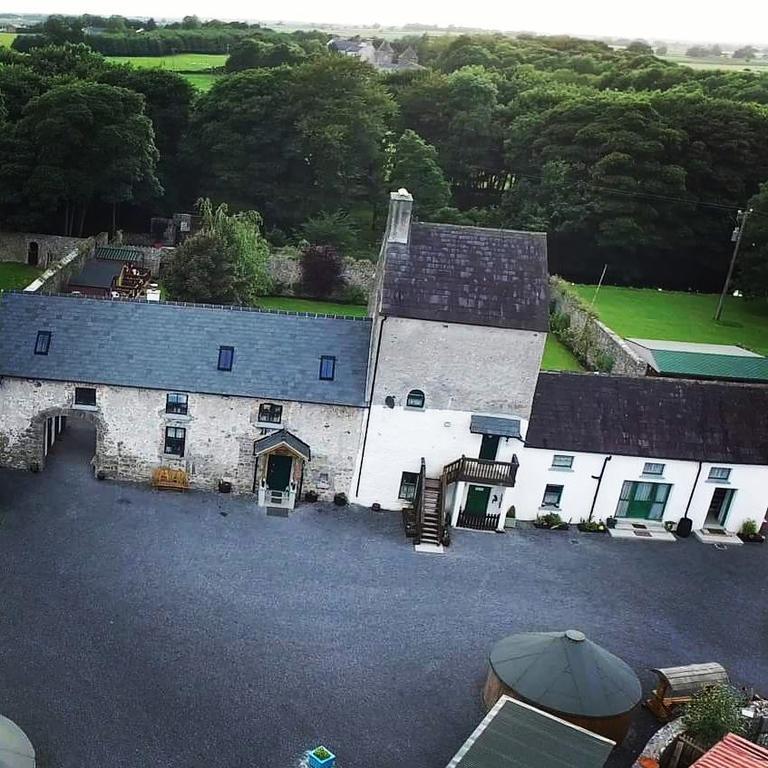 Galway Glamping Tuam Exterior photo